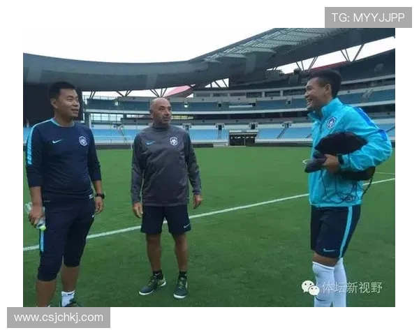 科学足球训练新视野:提升个人能力的有效方法与技巧探讨