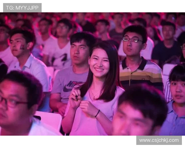 周丽专访：从新手到职业选手的英雄联盟成长之路回顾